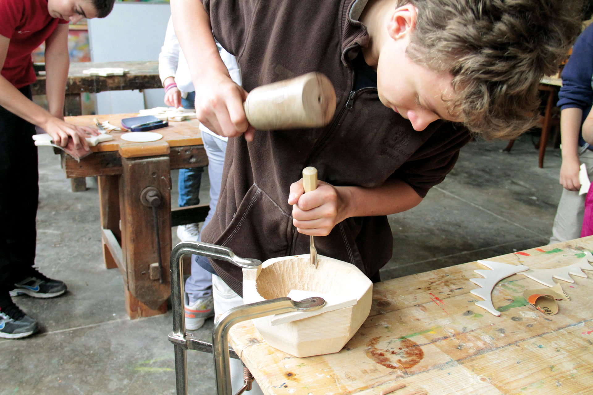Laboratorio di falegnameria alla Scuola Waldorf di Reggio Emilia